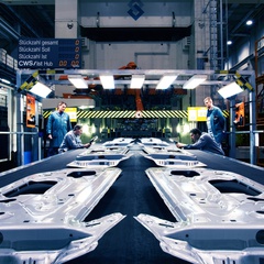 Hydraulic presses